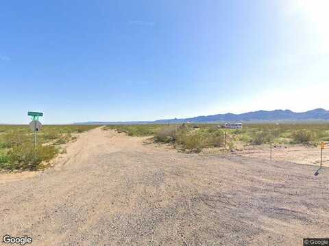 S Desert View Trail, Golden Valley, AZ 86413