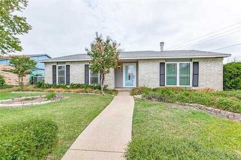 Lucinda, GARLAND, TX 75040