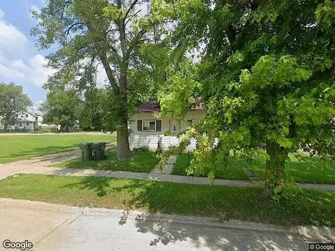 East, WORTHINGTON, MN 56187