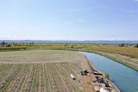 Nka E Sunnyside Canal, Zillah, WA 98953