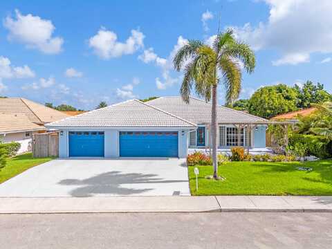 Pierce, Lake Worth, FL 33460