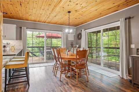 Black Bear, BRAINERD, MN 56401