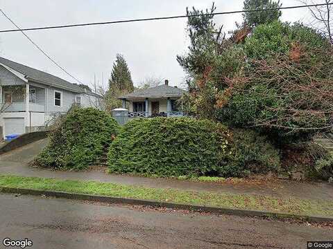 31St, PORTLAND, OR 97202