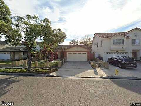 Darvalle, CERRITOS, CA 90703