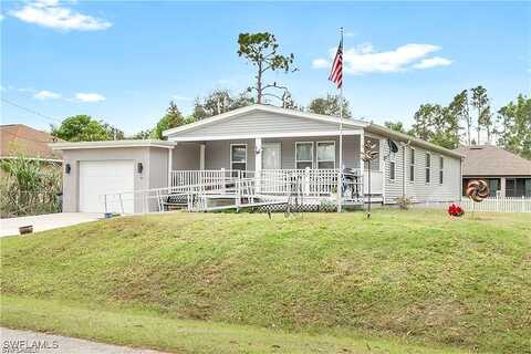 13Th, LEHIGH ACRES, FL 33971