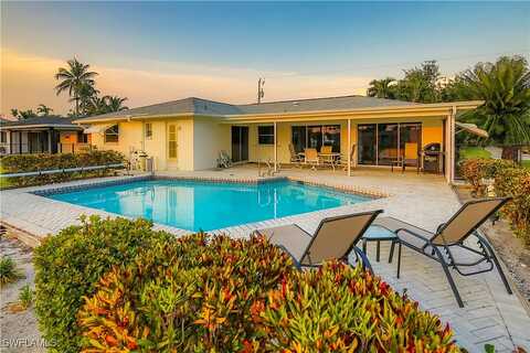 9Th, CAPE CORAL, FL 33904