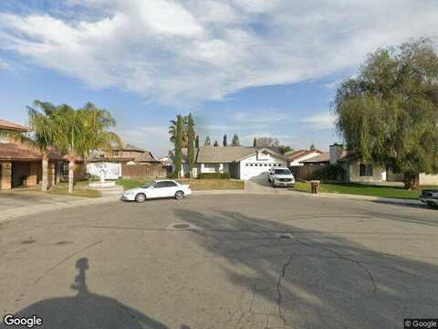 Regina, SHAFTER, CA 93263