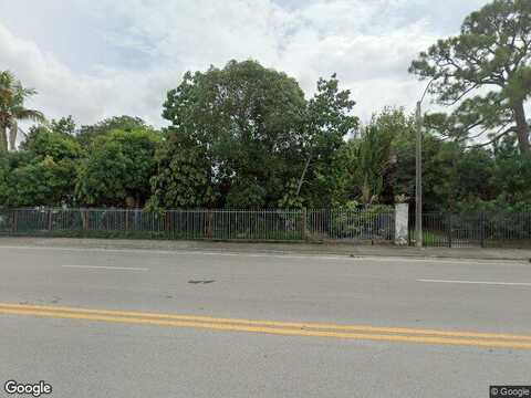 213Th, MIAMI GARDENS, FL 33055