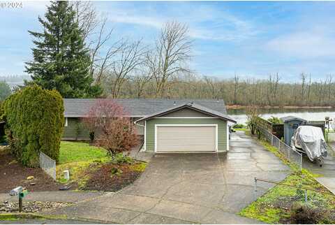 Lake, WOODLAND, WA 98674