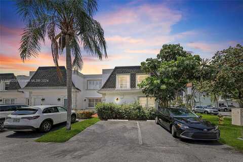 10Th, HALLANDALE BEACH, FL 33009