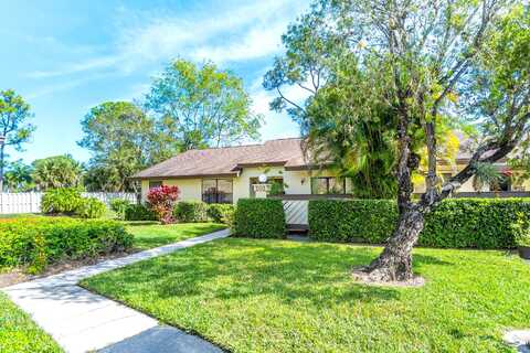 Star Clusters, ROYAL PALM BEACH, FL 33411