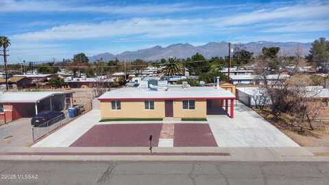 28Th, TUCSON, AZ 85711