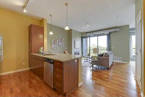 Park Commons Dr, Saint Louis Park, MN 55416