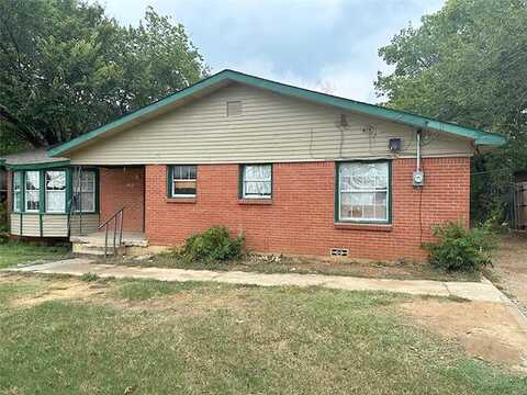 Mcgee Street, Fort Worth, TX 76112