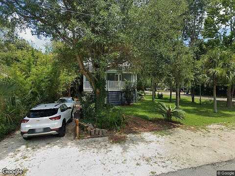 Avenue G, APALACHICOLA, FL 32320