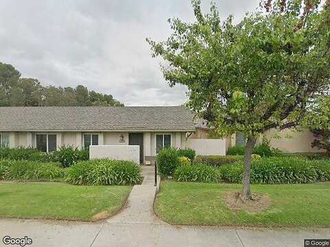 Caminito Olivia, Laguna Hills, CA 92653