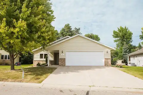 Townhouse, MORRIS, MN 56267