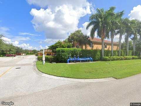 Julias, FORT MYERS, FL 33919