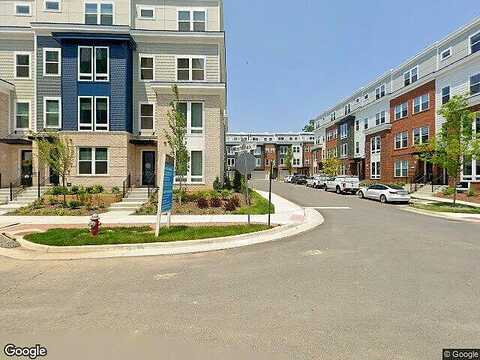 Red Oak, FAIRFAX, VA 22030