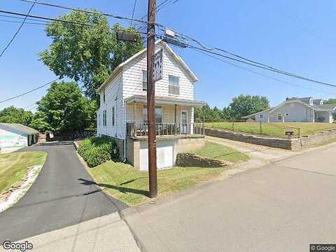 Lewis Ave, Coraopolis, PA 15108