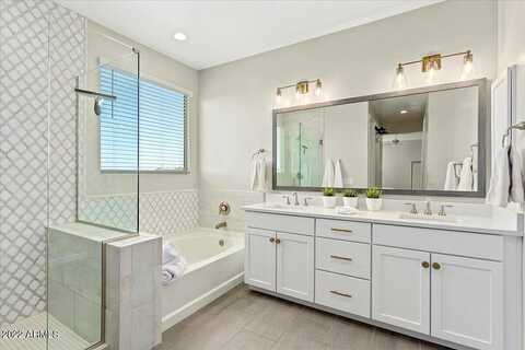 66Th, PHOENIX, AZ 85054