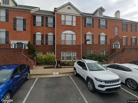 Gateway Dr Se, Leesburg, VA 20175