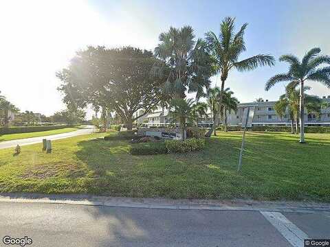 Cypress Way E, Naples, FL 34110