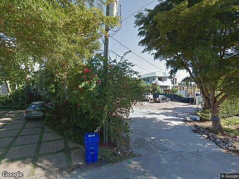 15Th, NAPLES, FL 34102