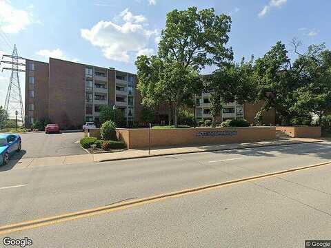 Washington Rd Apt 401, Pittsburgh, PA 15228