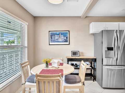 Poppy Place, Delray Beach, FL 33484