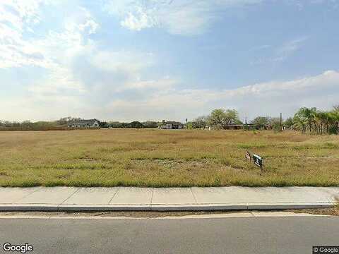 Reynolds Dr, La Feria, TX 78559