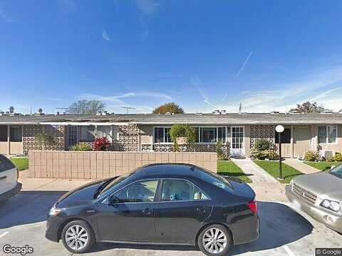 Alderwood Ln # M3-35J, Seal Beach, CA 90740