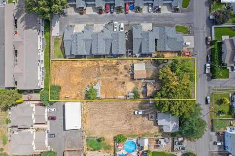 W Riverview Ave, Selah, WA 98942