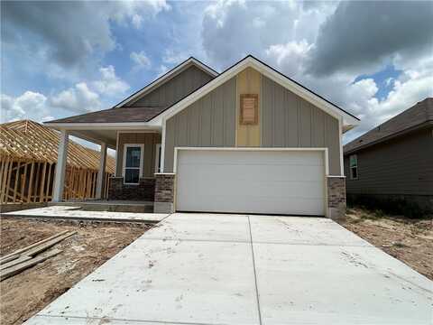 Suzy Court, Bryan, TX 77807