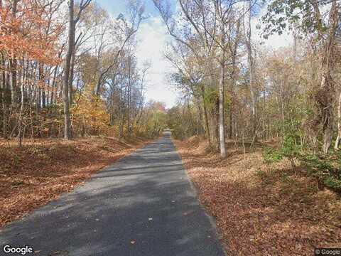 Gordon Road, Montross, VA 22520