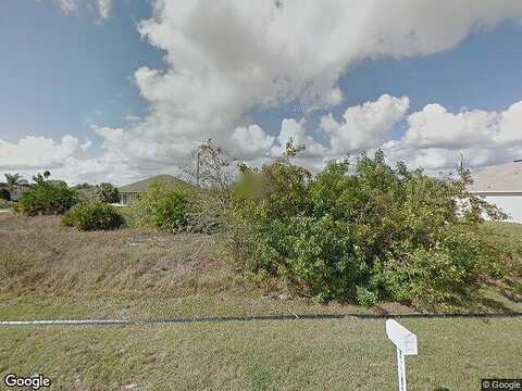 Sw Gloria Ln, Port Saint Lucie, FL 34953