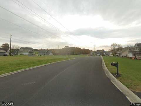 Rolling Meadow Rd, Lebanon, PA 17046