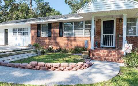 Se Darrow Avenue, Live Oak, FL 32064