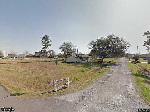 Golden St, Port Arthur, TX 77640