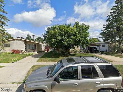 Kemp, CLINTON TOWNSHIP, MI 48035