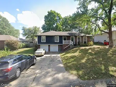 18Th, BLUE SPRINGS, MO 64015