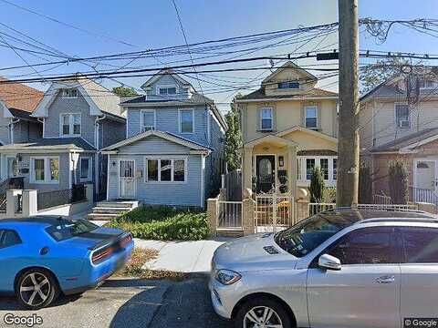 104 47 164Th Street, JAMAICA, NY 11433