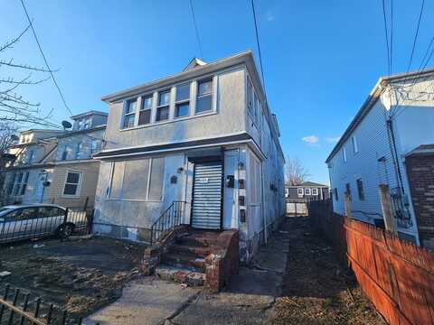 108 -42 171St Pl, Jamaica, NY 11433