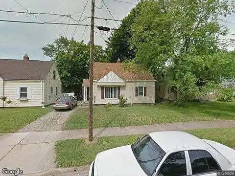 Crestview, AKRON, OH 44320