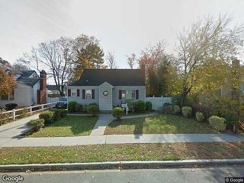 Plymouth, MASSAPEQUA, NY 11758