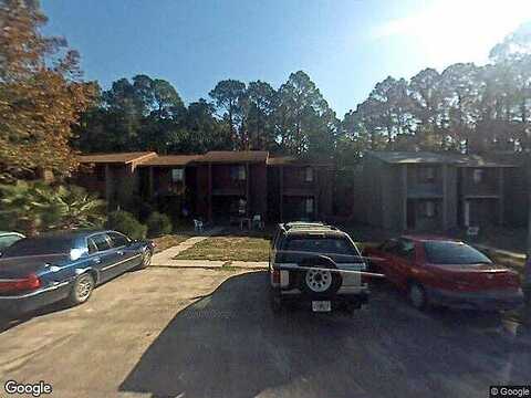 Cheri, PANAMA CITY, FL 32404