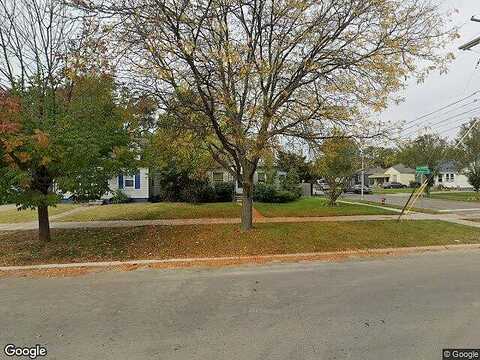 Beaconsfield, HARPER WOODS, MI 48225