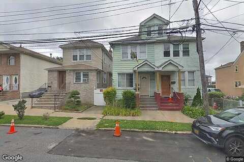 112Th, QUEENS VILLAGE, NY 11429