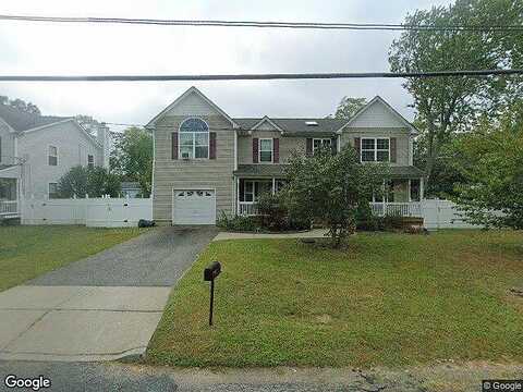 Westchester, WEST BABYLON, NY 11704