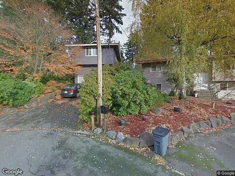 194Th, LAKE FOREST PARK, WA 98155